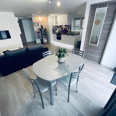 Toul Appartement Entier Avec Parking Prive Au Calme Cosy A Etage Avec Balcon 外观 照片