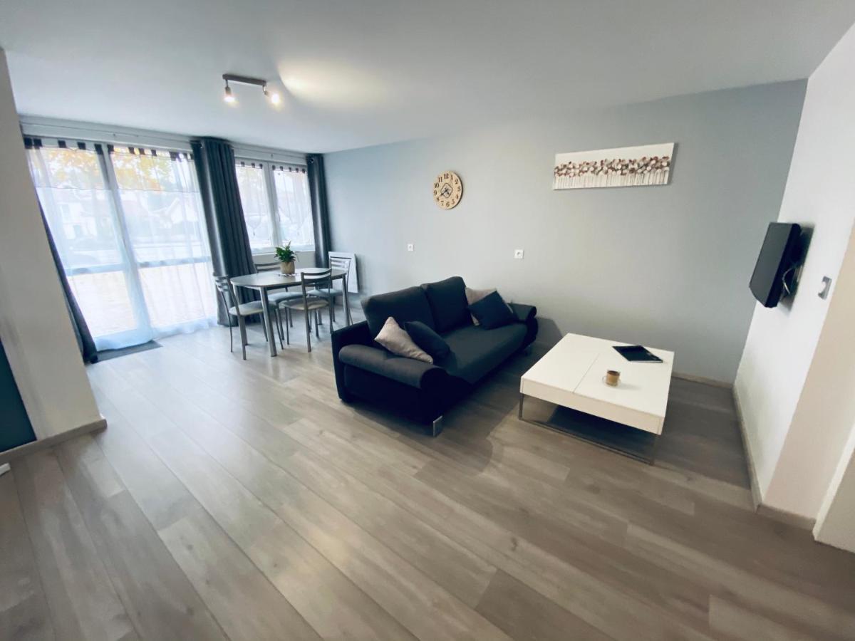 Toul Appartement Entier Avec Parking Prive Au Calme Cosy A Etage Avec Balcon 外观 照片