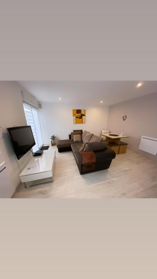 Toul Appartement Entier Avec Parking Prive Au Calme Cosy A Etage Avec Balcon 外观 照片